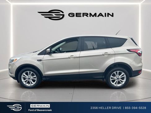 Used 2017 Ford Escape SE w/ SE Cold Weather Package image 3