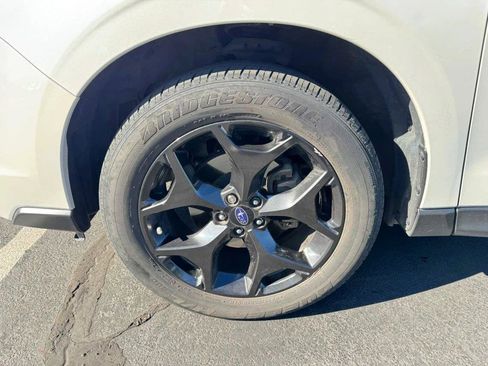 Used 2018 Subaru Forester 2.5i Premium w/ Popular Package #3B AWD/4WD image 9
