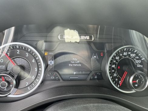 Used 2025 RAM 1500 Classic Warlock AWD/4WD image 22