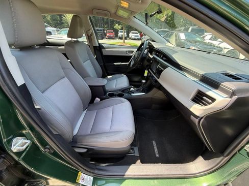 Used 2014 Toyota Corolla LE FWD image 13