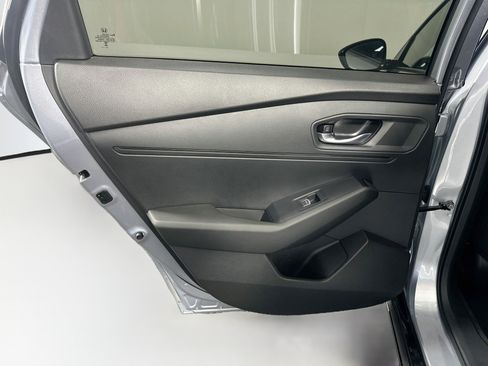 Used 2025 Honda Accord Sport image 26