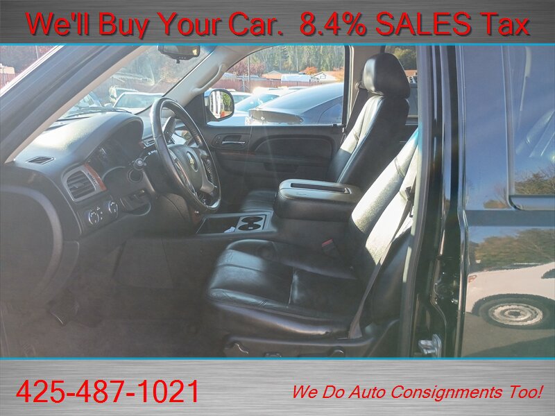 Used 2012 Chevrolet Suburban LT AWD/4WD image 11