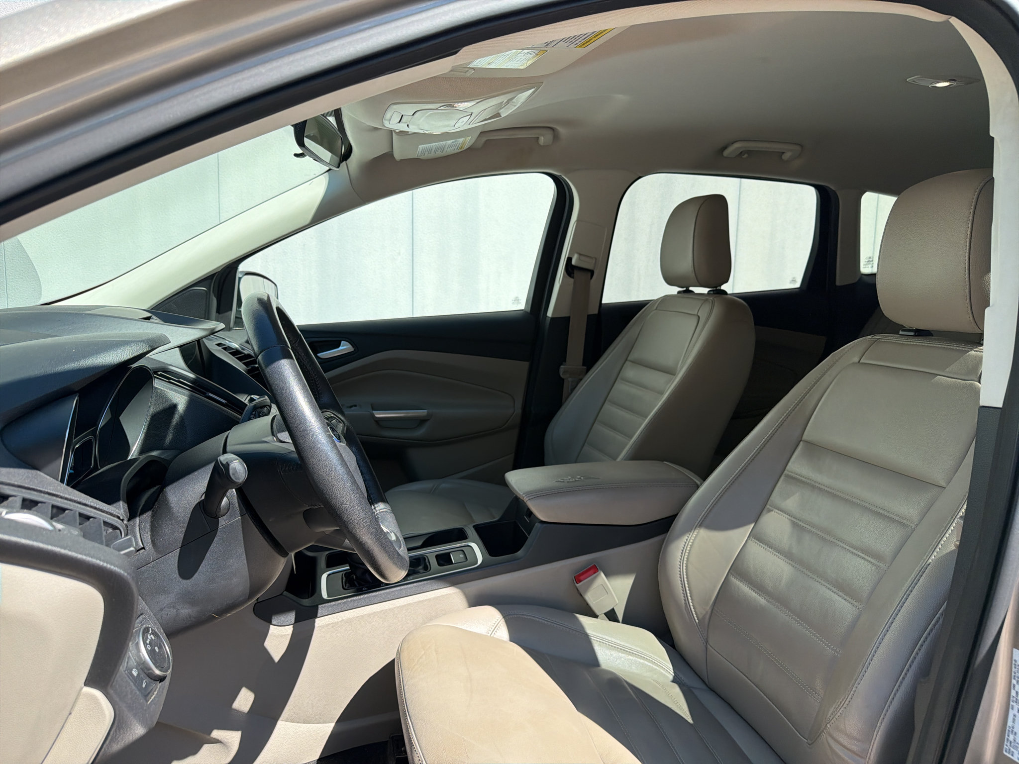 Used 2018 Ford Escape SEL FWD image 10