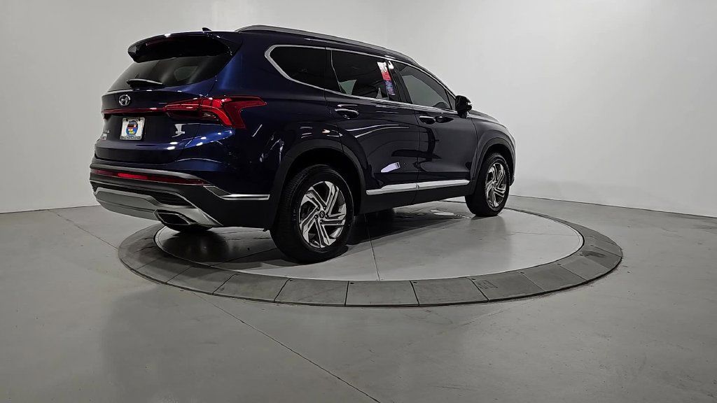 Used 2021 Hyundai Santa Fe SEL w/ Convenience + Premium Package AWD/4WD image 5