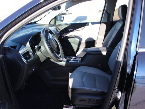 Used 2020 Chevrolet Equinox Premier image 12