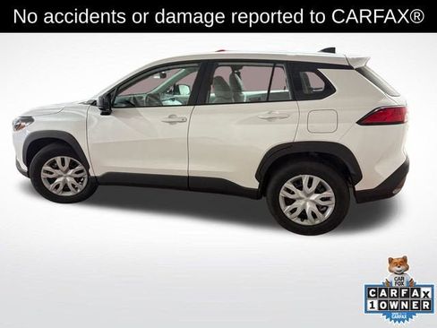 Used 2023 Toyota Corolla Cross L image 3