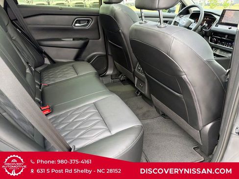 New 2026 Nissan Rogue Platinum AWD/4WD image 38