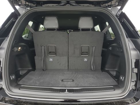 New 2025 Jeep Grand Cherokee L Limited w/ Black Appearance Package image 7