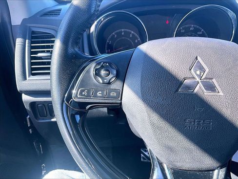 Used 2019 Mitsubishi Outlander Sport LE image 14