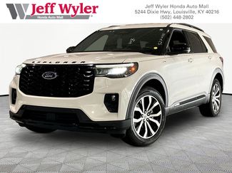 Used 2025 Ford Explorer ST-Line AWD/4WD video 1