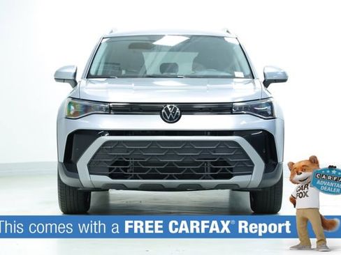 New 2025 Volkswagen Taos SE AWD/4WD image 2