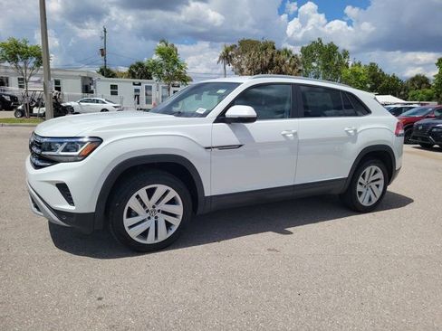 Used 2021 Volkswagen Atlas Cross Sport SE FWD image 8
