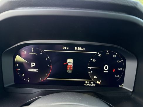 New 2025 Mitsubishi Outlander SE image 20