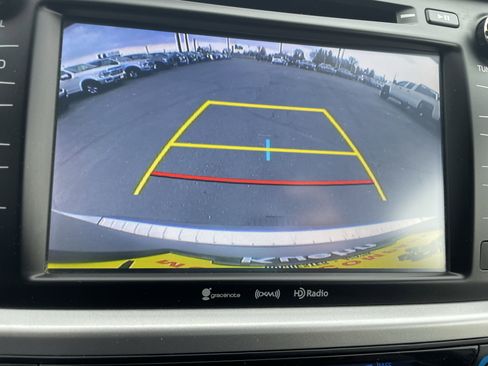 Used 2017 Toyota Highlander Limited w/ Protection Package #3 image 22