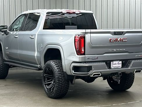 Used 2025 GMC Sierra 1500 AT4 w/ AT4 Premium Package image 3