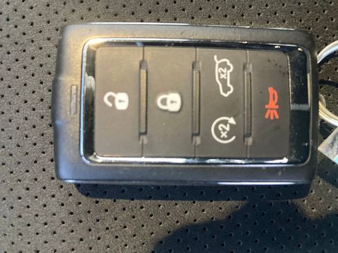 New 2024 Jeep Grand Cherokee Trailhawk w/ Advanced Protech Group II image 27