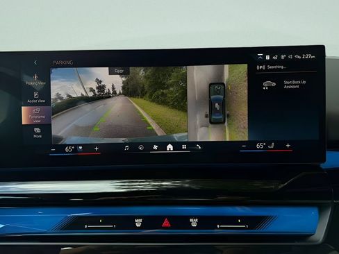 New 2027 BMW 530i xDrive w/ M Sport Package AWD/4WD image 16