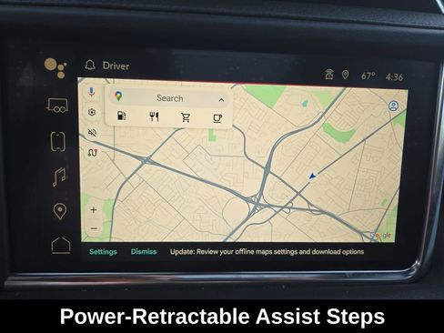 Used 2022 GMC Yukon Denali w/ Denali Premium Package image 25