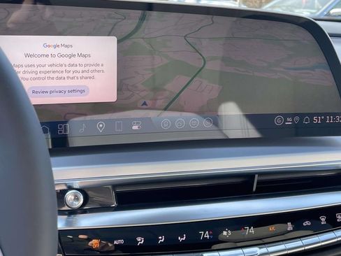 New 2026 Cadillac Lyriq Sport AWD/4WD image 29