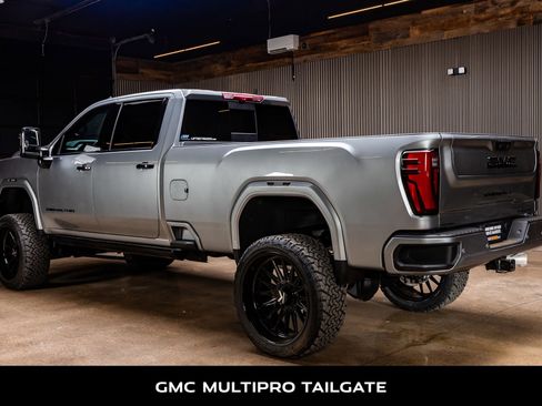 Used 2024 GMC Sierra 2500 Denali Ultimate w/ Max Trailering Package image 7