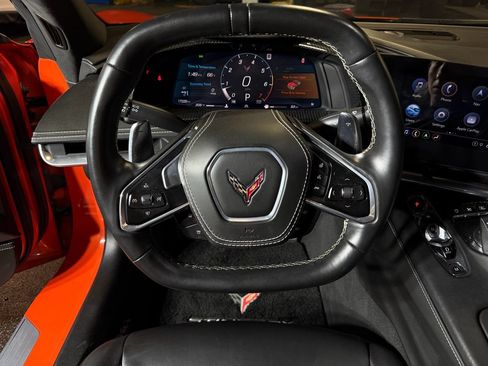 Used 2021 Chevrolet Corvette Stingray Premium Cpe w/ Z51 Performance Package RWD image 11