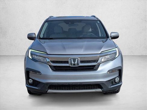 Used 2021 Honda Pilot Touring image 2