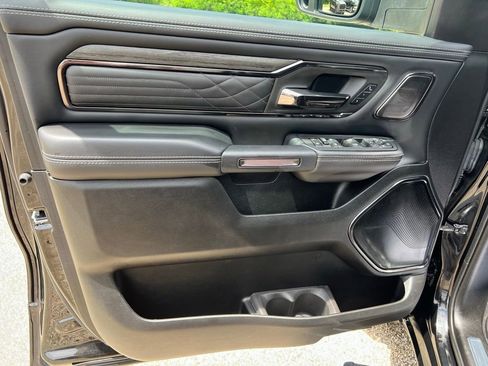 Used 2025 RAM 1500 Limited w/ Trailer Tow Group AWD/4WD image 33
