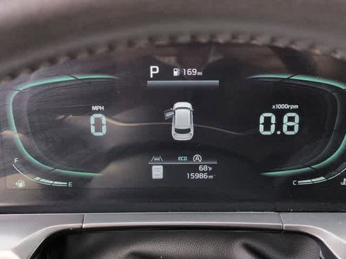 Used 2023 Kia Telluride S AWD/4WD image 33