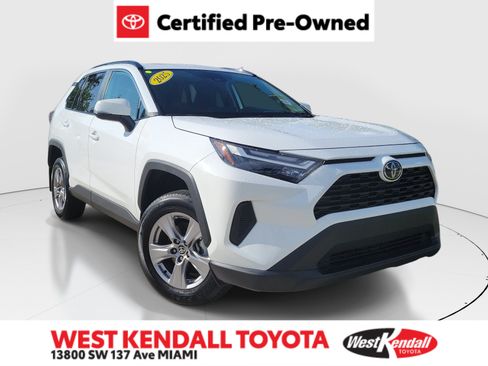 Certified 2025 Toyota RAV4 XLE w/ Convenience Package FWD image 1