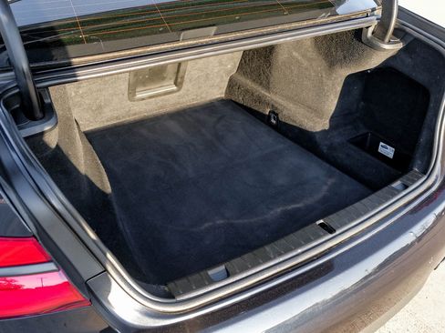 Used 2016 BMW 750i xDrive image 55