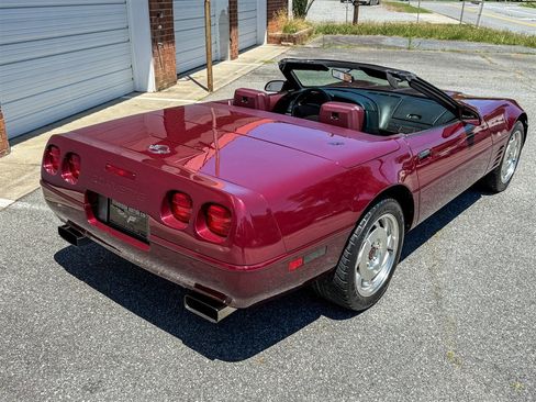 Used 1993 Chevrolet Corvette Convertible RWD image 39