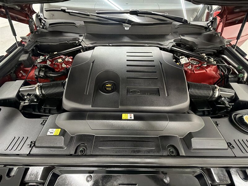 Used 2020 Land Rover Range Rover Sport HSE AWD/4WD image 9