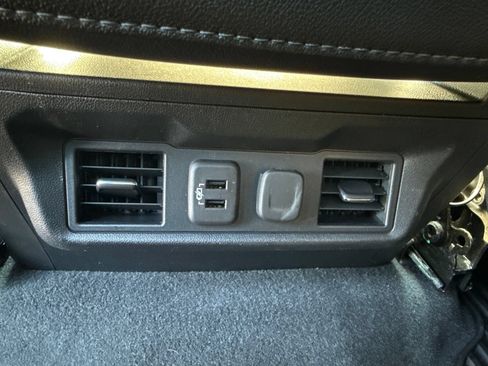 Used 2019 Chevrolet Silverado 1500 LT w/ All-Star Edition AWD/4WD image 11