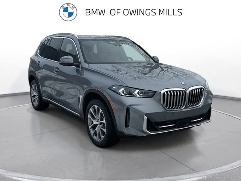 New 2026 BMW X5 xDrive40i w/ Premium Package image 10