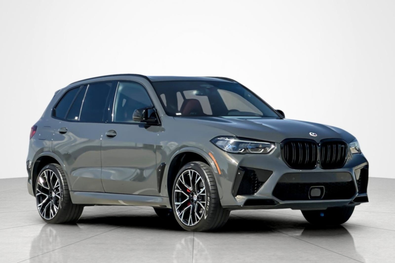 Used 2022 BMW X5 M w/ Competition Package 2 AWD/4WD image 7