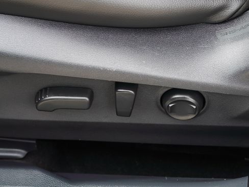 Used 2020 Subaru Outback Limited XT w/ Popular Package #2 AWD/4WD image 18