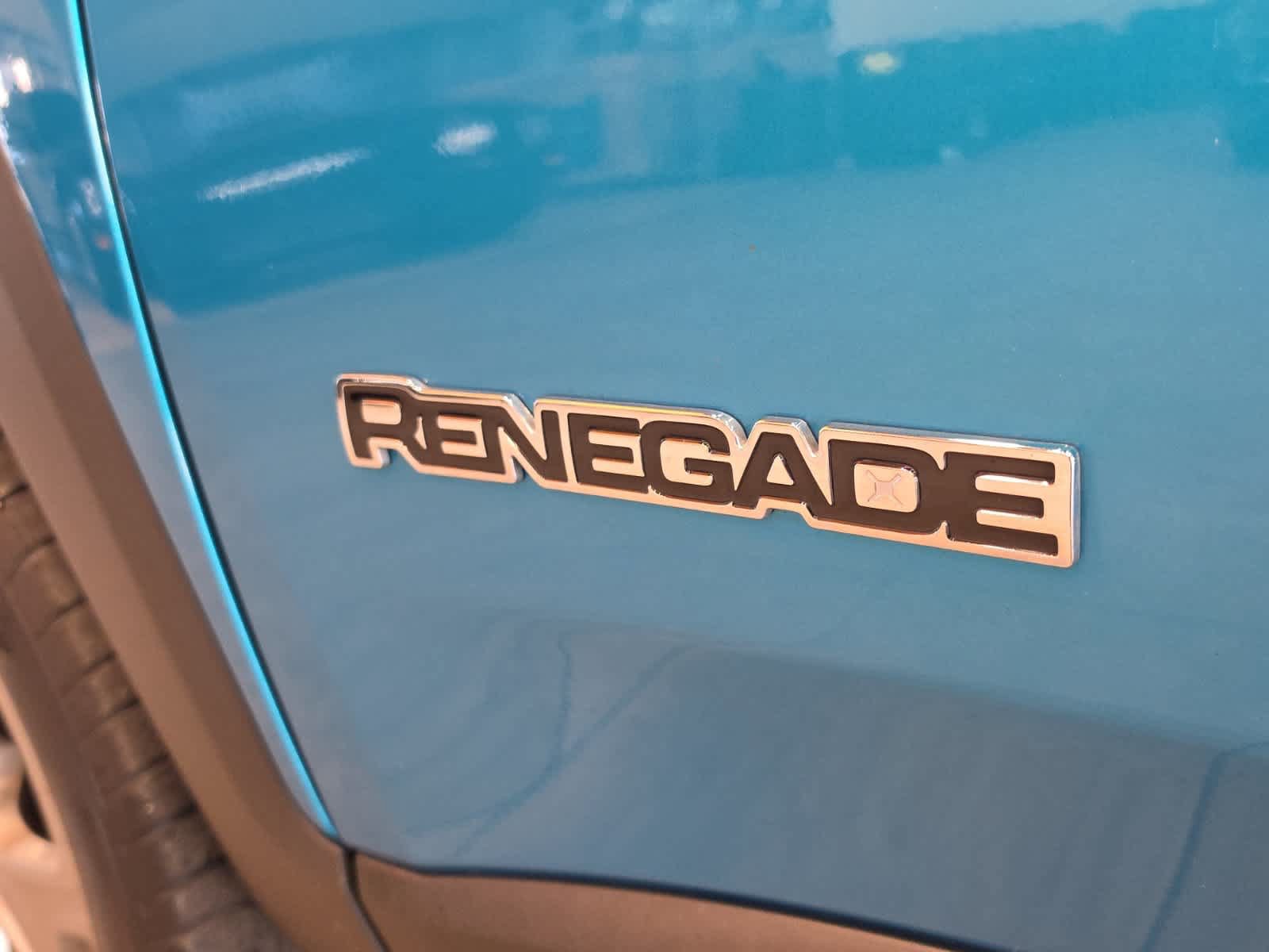 Used 2020 Jeep Renegade Limited AWD/4WD image 14