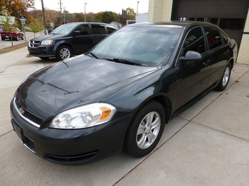 Used 2014 Chevrolet Impala Limited LS image 4