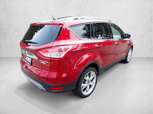 Used 2015 Ford Escape Titanium w/ Equipment Group 301A AWD/4WD image 4