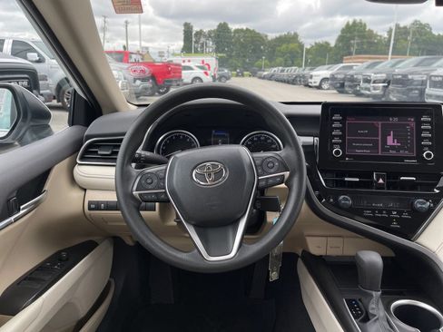 Used 2023 Toyota Camry LE FWD image 16