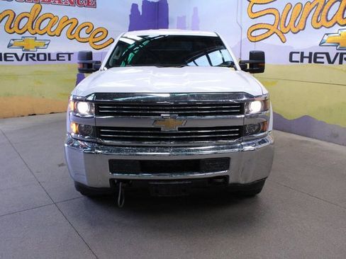 Used 2015 Chevrolet Silverado 2500 W/T image 3