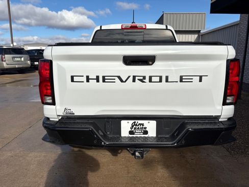 Used 2023 Chevrolet Colorado Z71 w/ Z71 Convenience Package 2 image 11