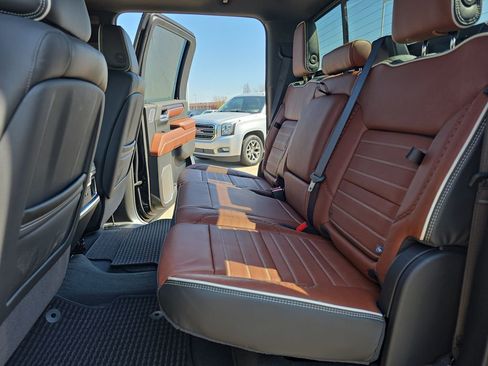 New 2026 GMC Sierra 2500 Denali Ultimate AWD/4WD image 13