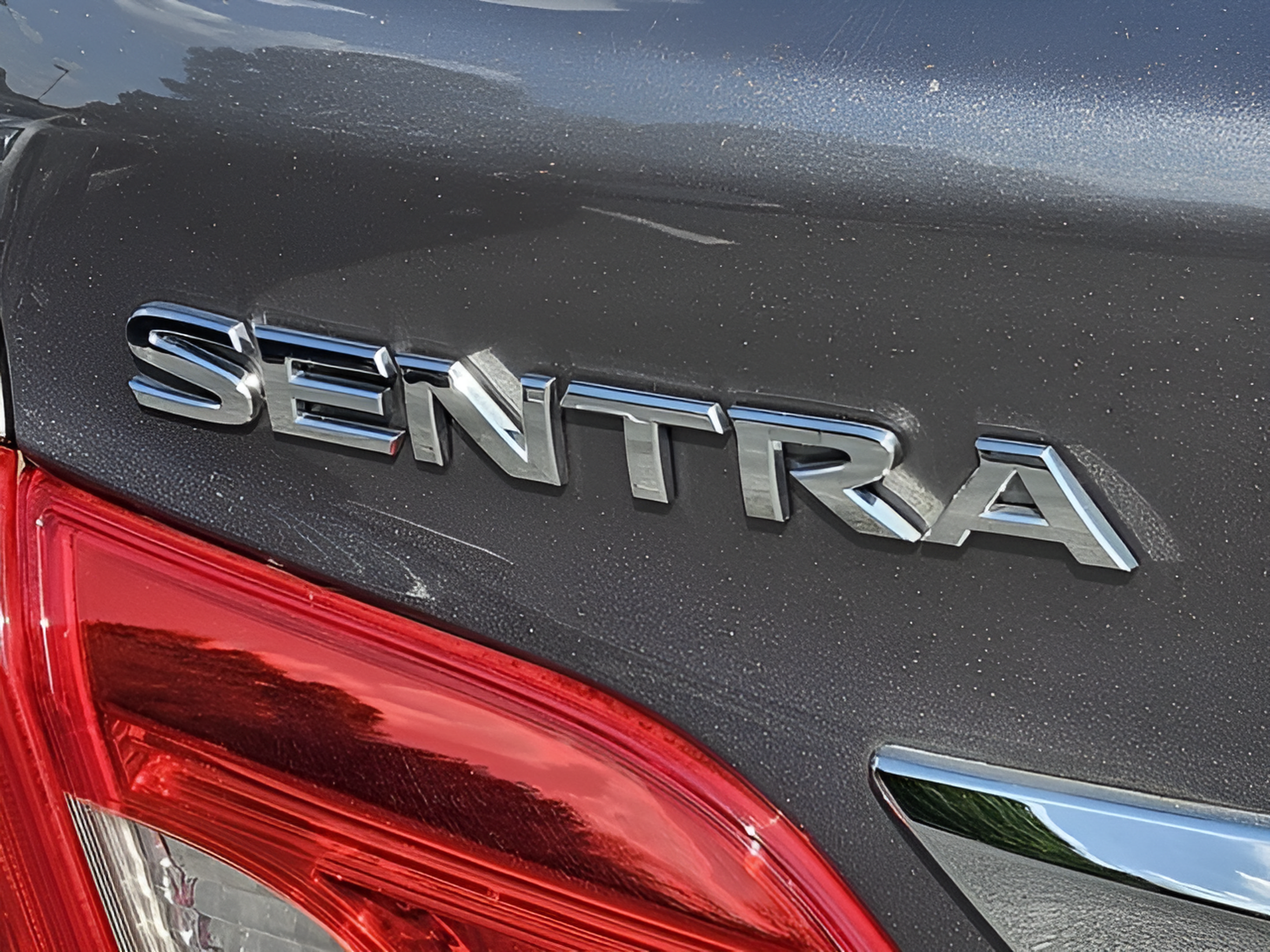 Used 2019 Nissan Sentra S FWD image 30