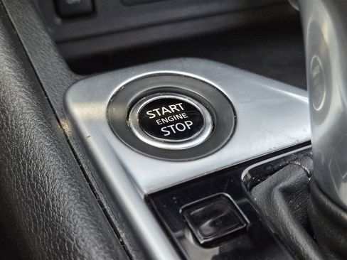 Used 2025 Nissan Sentra SV FWD image 23