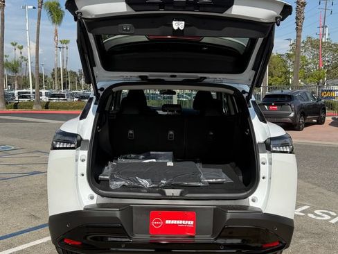New 2026 Nissan Murano SV AWD/4WD image 7
