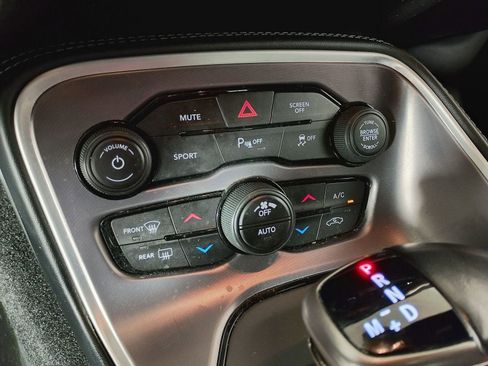 Used 2021 Dodge Challenger GT image 15