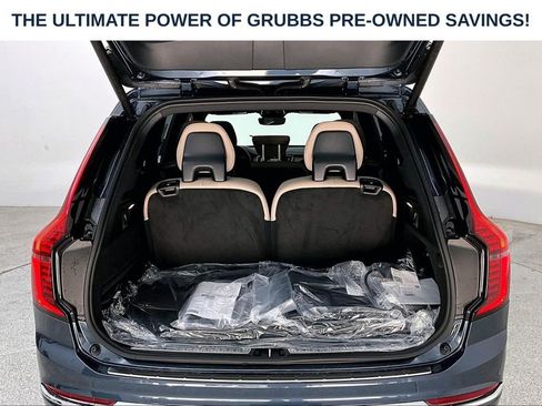 New 2026 Volvo XC90 T8 Plus w/ Protection Package Premier AWD/4WD image 42