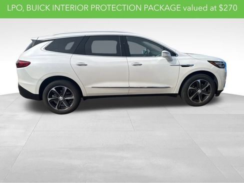 Used 2020 Buick Enclave Essence w/ Sport Touring Edition image 9
