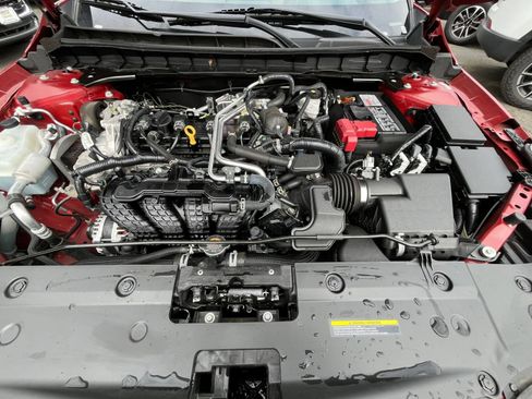 Used 2025 Nissan Altima 2.5 SV FWD image 28